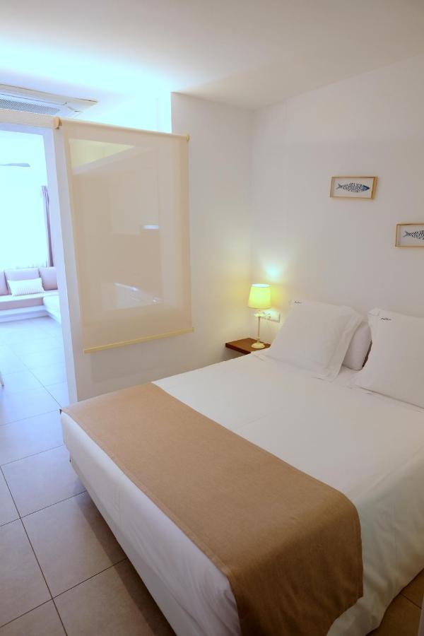 Hotel Calina Cadaques Luaran gambar