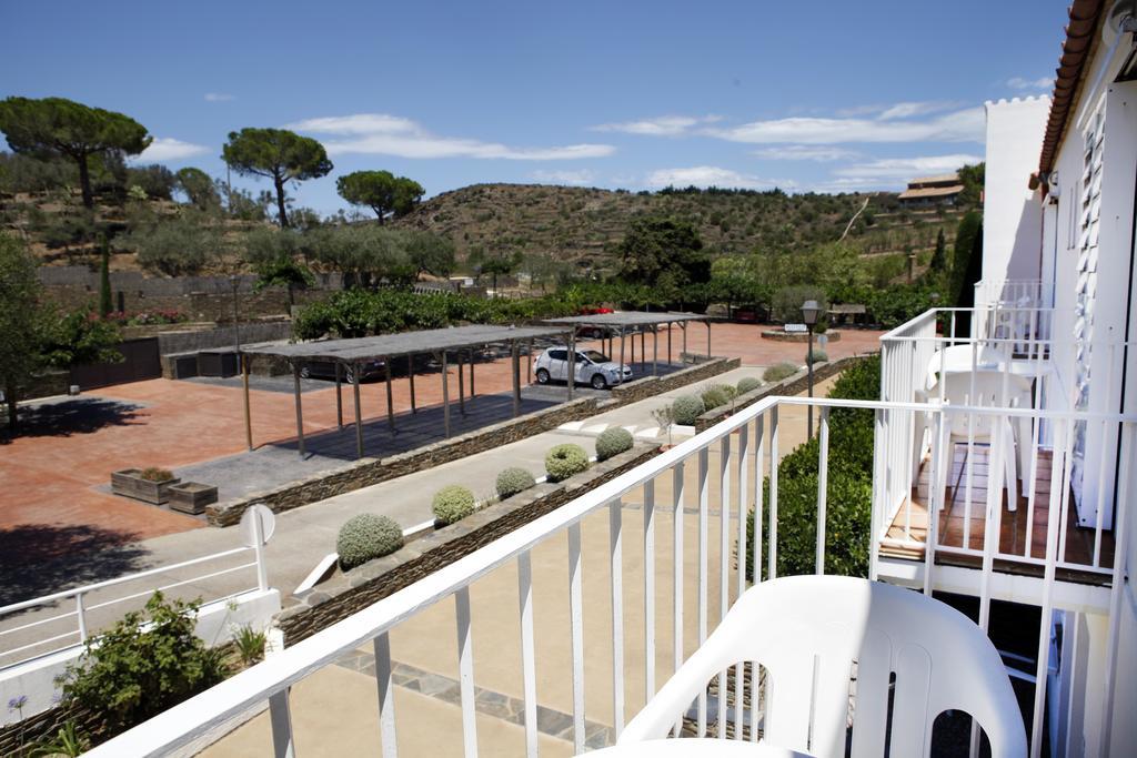 Hotel Calina Cadaques Bilik gambar