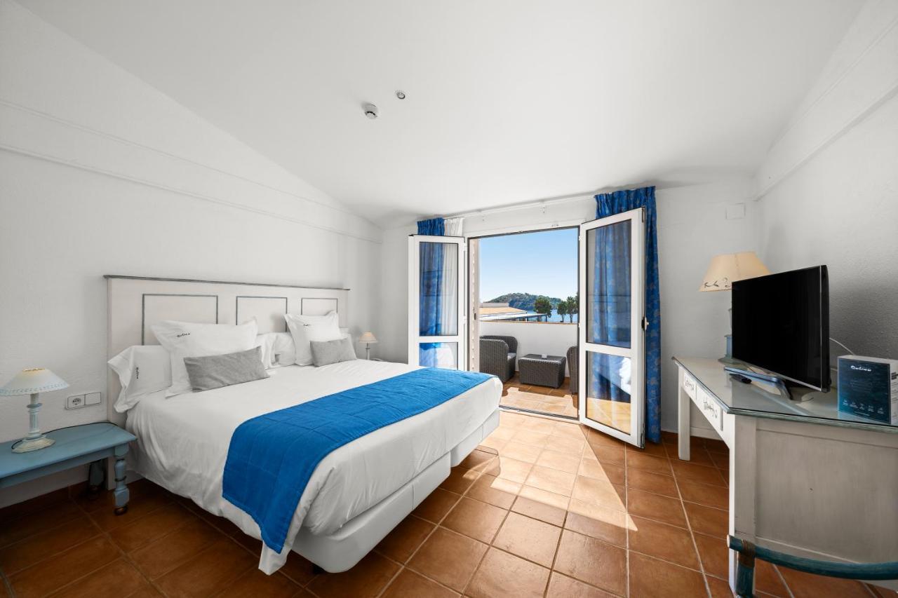 Hotel Calina Cadaques Luaran gambar