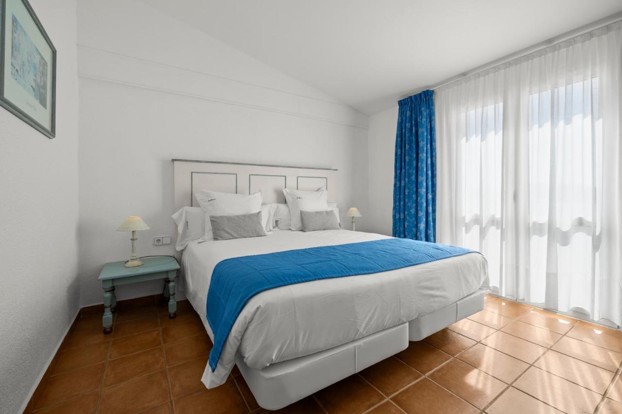 Hotel Calina Cadaques Luaran gambar