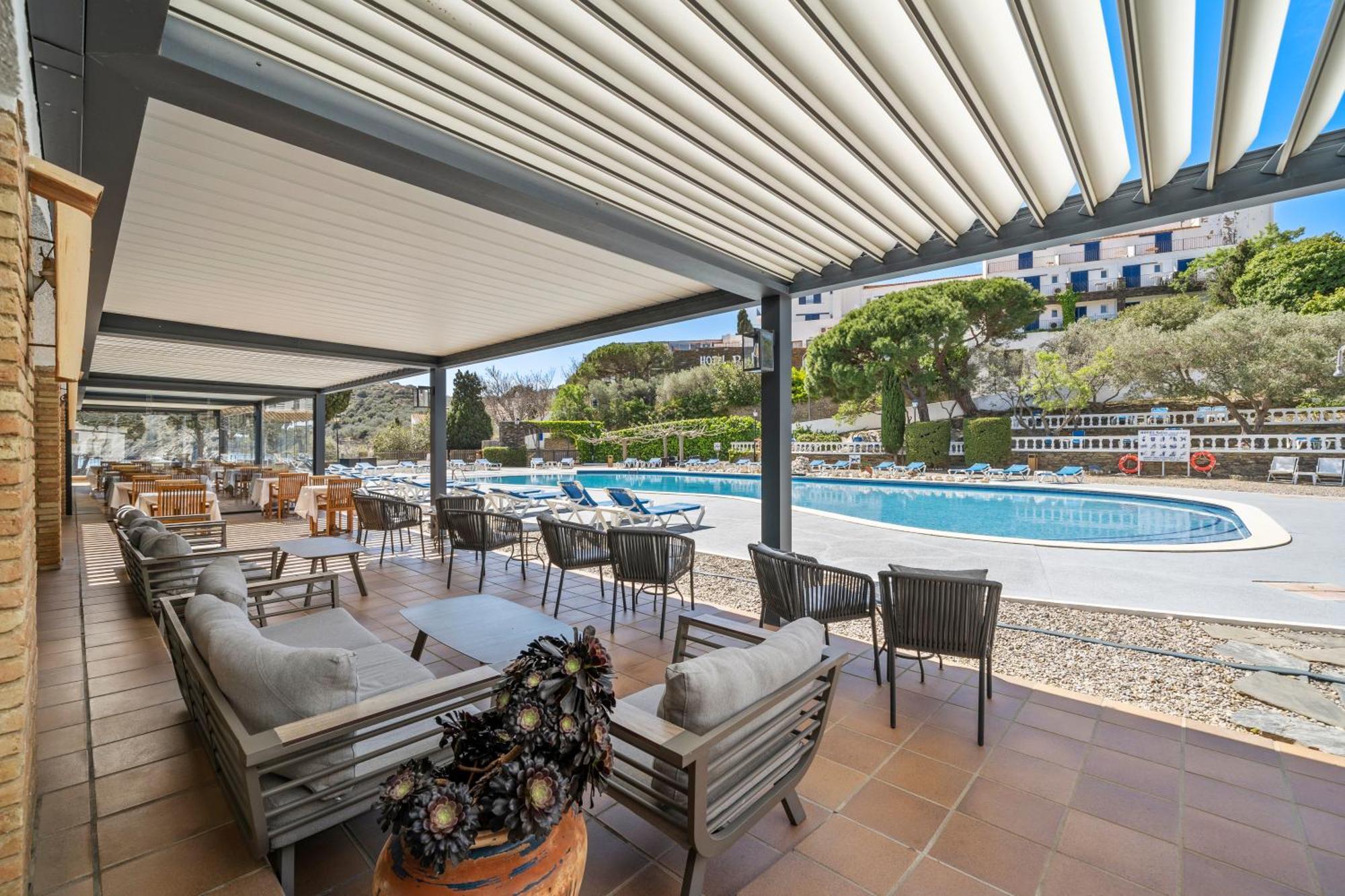 Hotel Calina Cadaques Luaran gambar