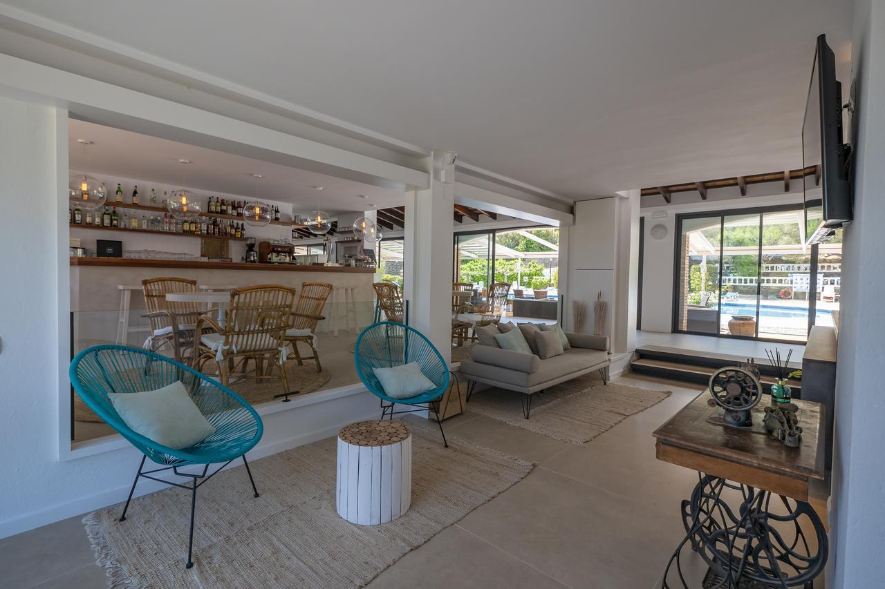 Hotel Calina Cadaques Luaran gambar