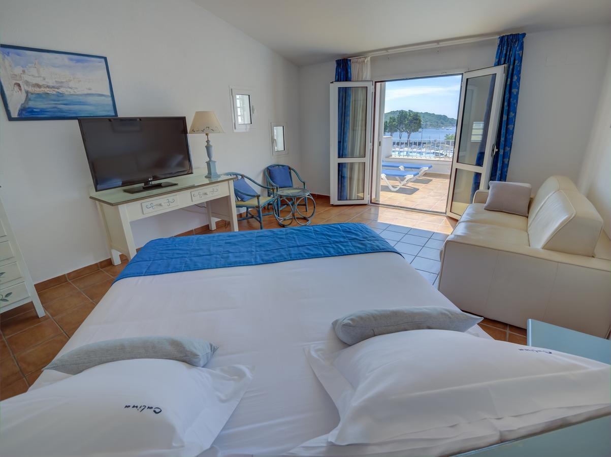 Hotel Calina Cadaques Luaran gambar